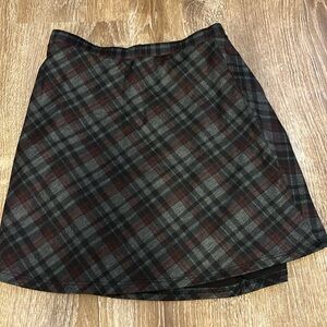 Timing Plaid Skirt Size Large